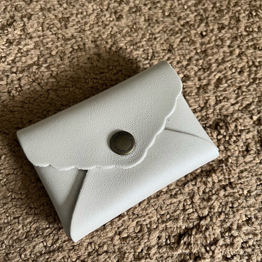 Portland Leather Pearl Mini Envelope
